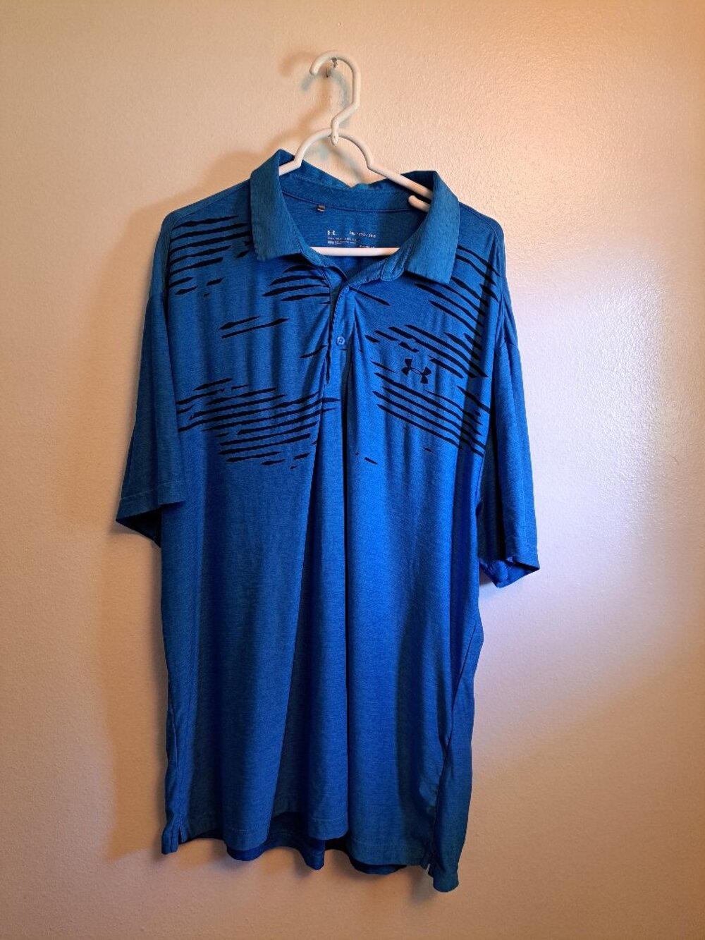 Under Armour Men's Loose Fit HeatGear Short Sleeve Golf Polo Shirt